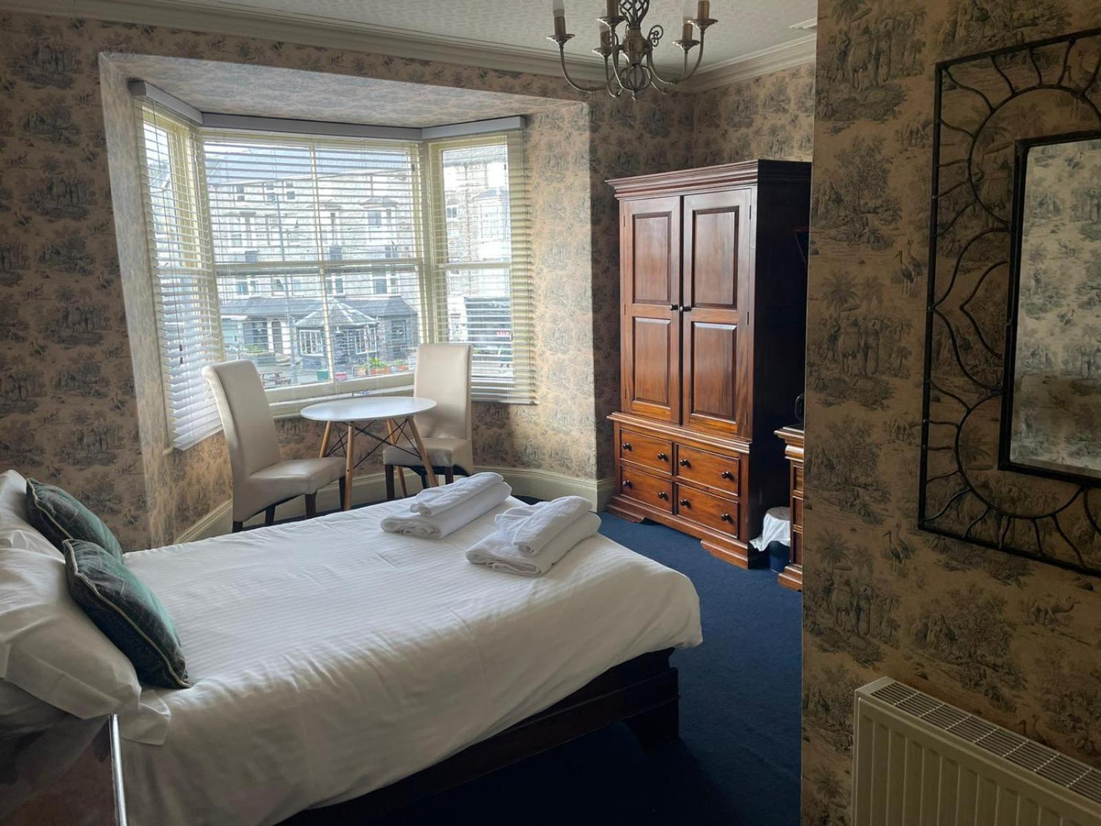 Tal Y Don Hotel バーマス エクステリア 写真